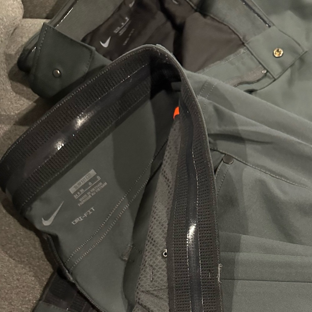 Set of SIX Men's Golf Wear Shorts & Pants (see description for detail) - Picture 3 of 7